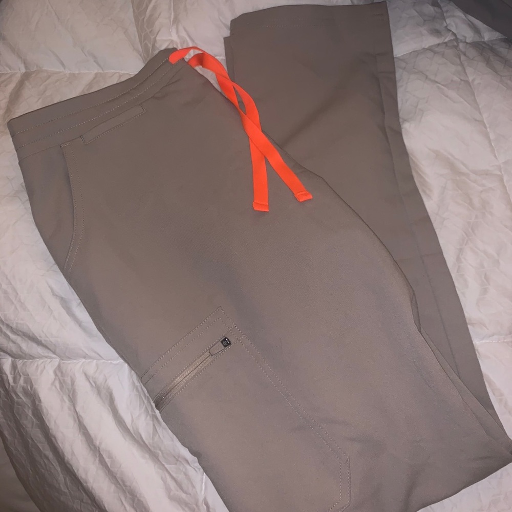 Figs limited edition Boulder size XS/SP